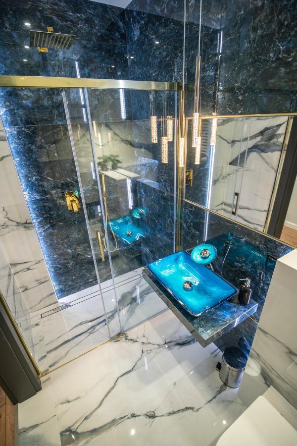 Apartament W Cieplicach Gold イェレニャ・グーラ エクステリア 写真
