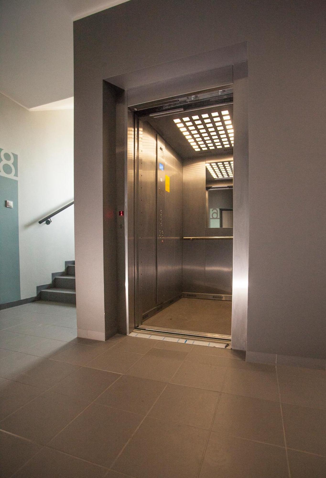 Apartament W Cieplicach Gold イェレニャ・グーラ エクステリア 写真